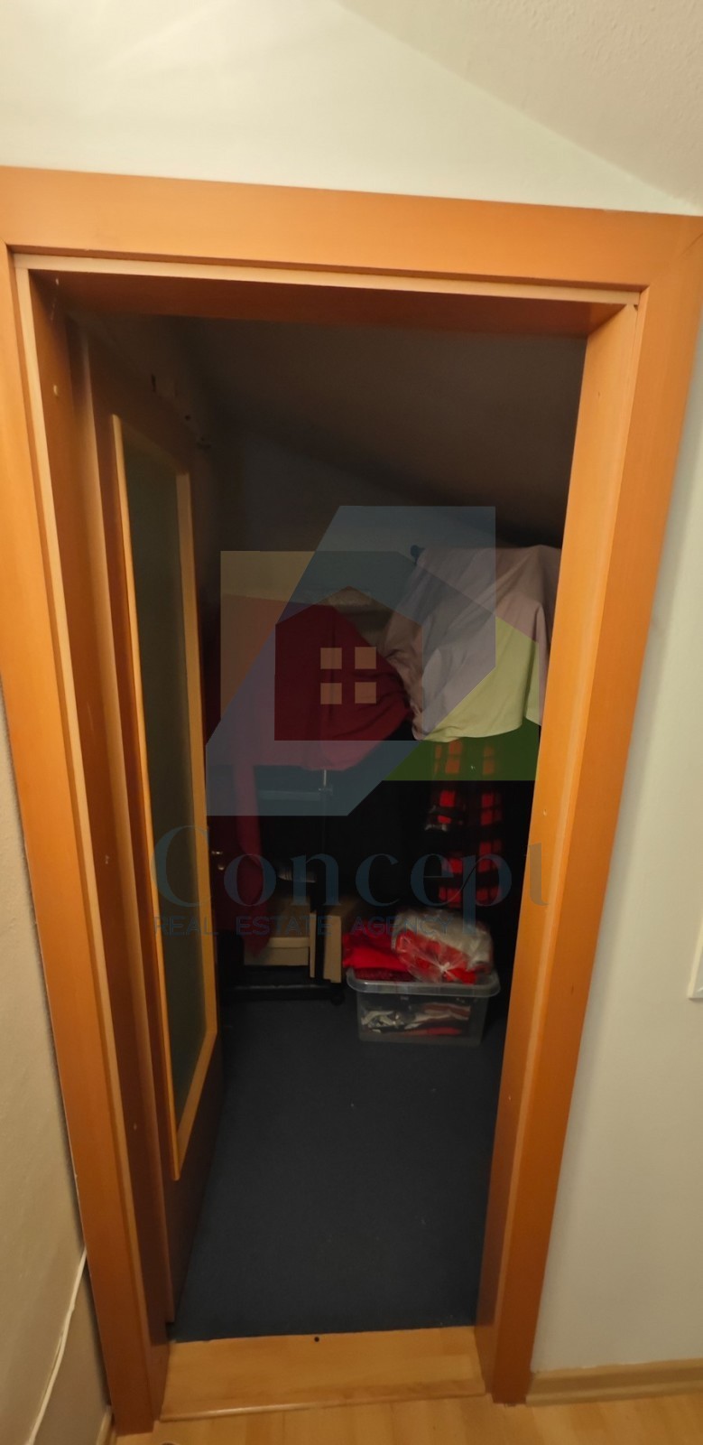 Poreč, centro espanso, appartamento spazioso su due piani, 500 m dal mare