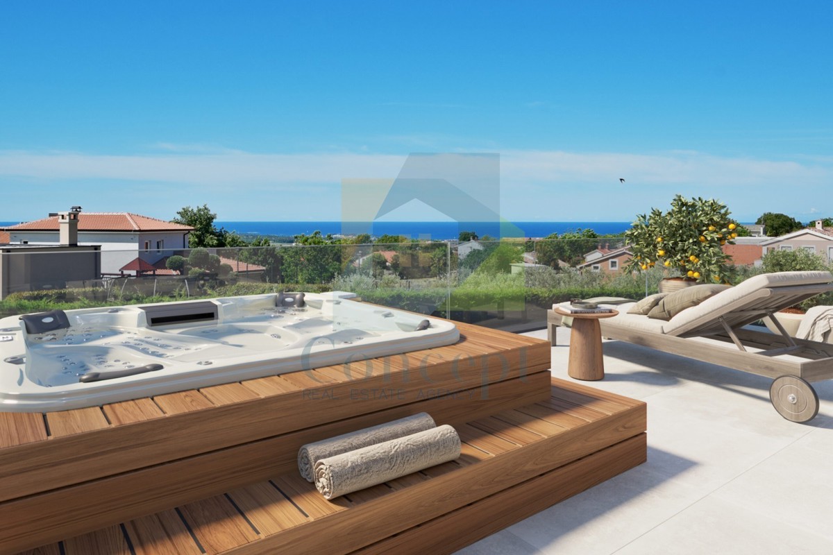 Poreč e dintorni, Lussuosa casa bifamiliare con vista mare, a 10 km dal mare