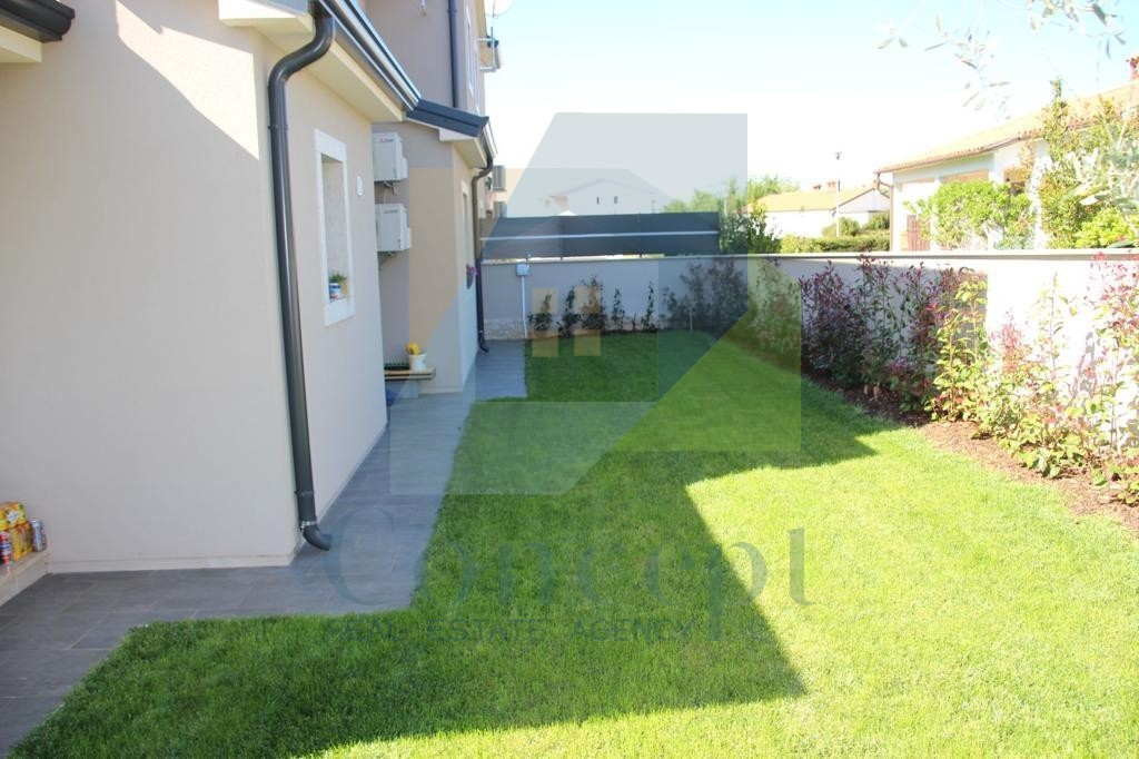 Poreč, dintorni, Bellissima casa a schiera, 4 km da Poreč