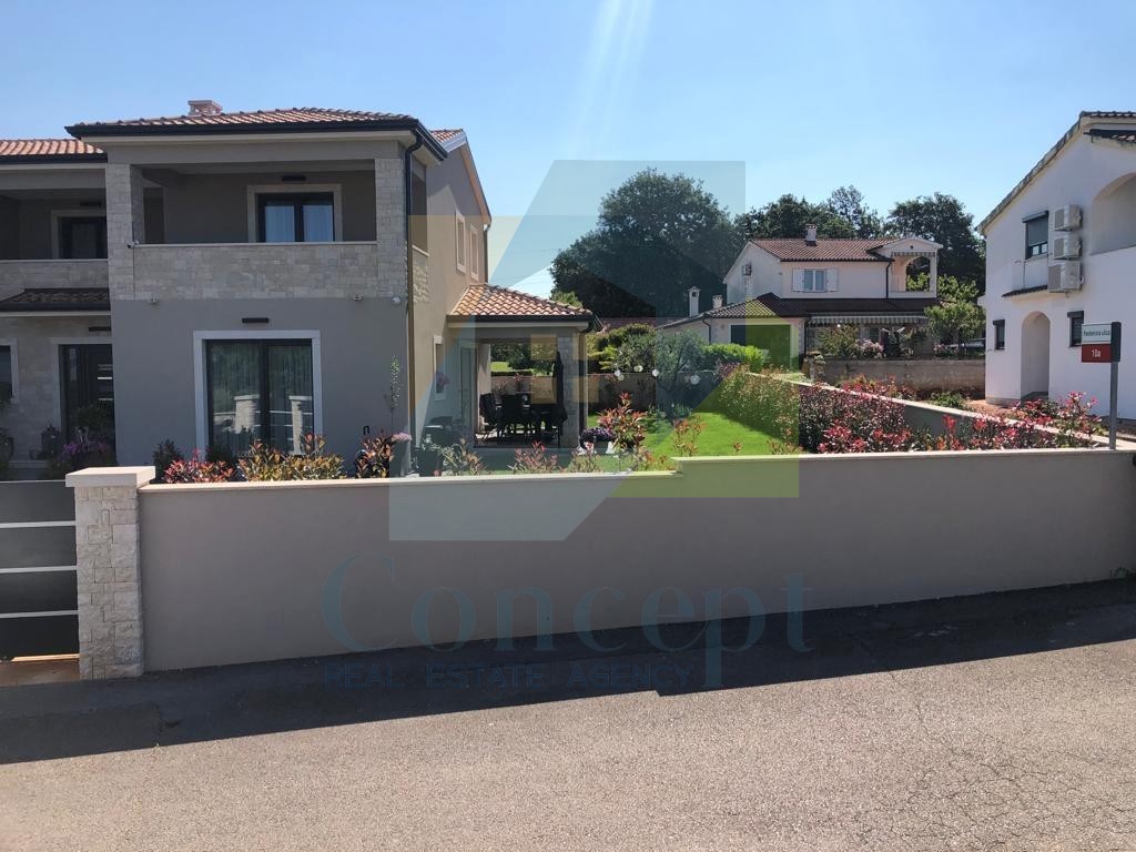 Poreč, dintorni, Bellissima casa a schiera, 4 km da Poreč