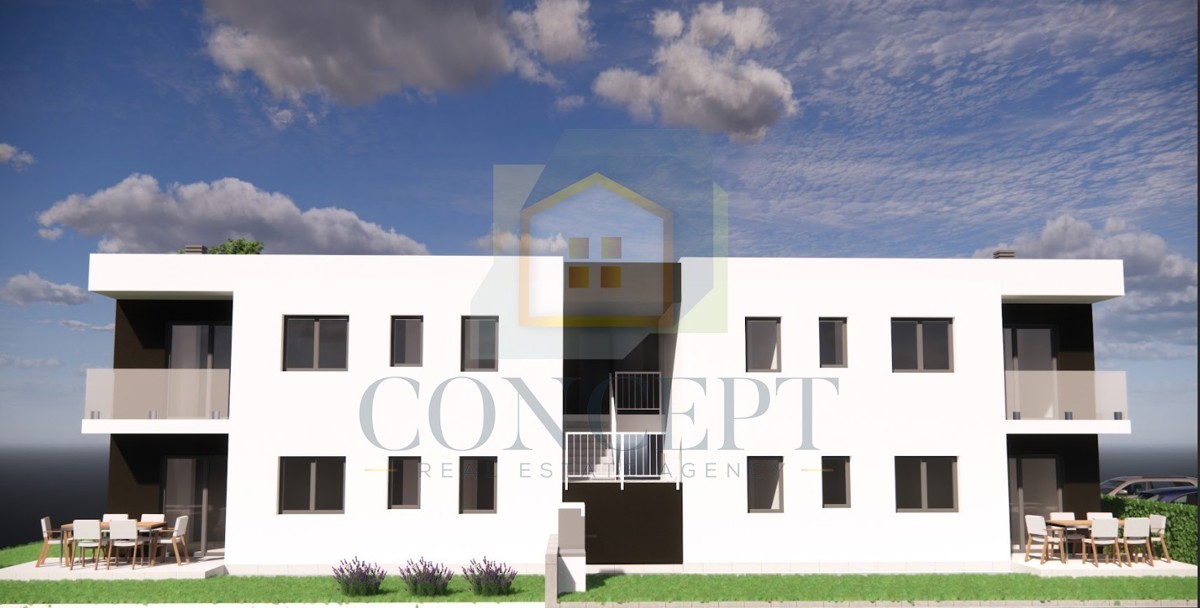 Poreč, zona circostante, Appartamento al 1° piano in ottima posizione, a 1,5 km dal mare