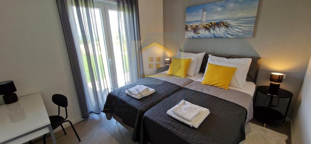 Labin, zona, Casa al piano terra con piscina e grande giardino, 3,5 km dal mare