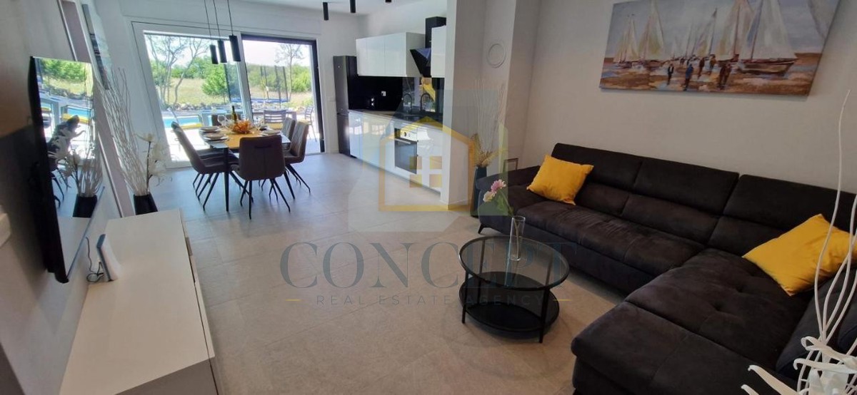 Labin, zona, Casa al piano terra con piscina e grande giardino, 3,5 km dal mare