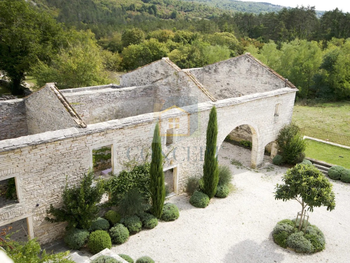 Buje, dintorni, Lussuosa proprietà veneziana in una posizione splendida