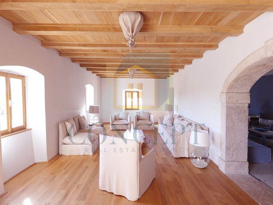 Buje, dintorni, Lussuosa proprietà veneziana in una posizione splendida