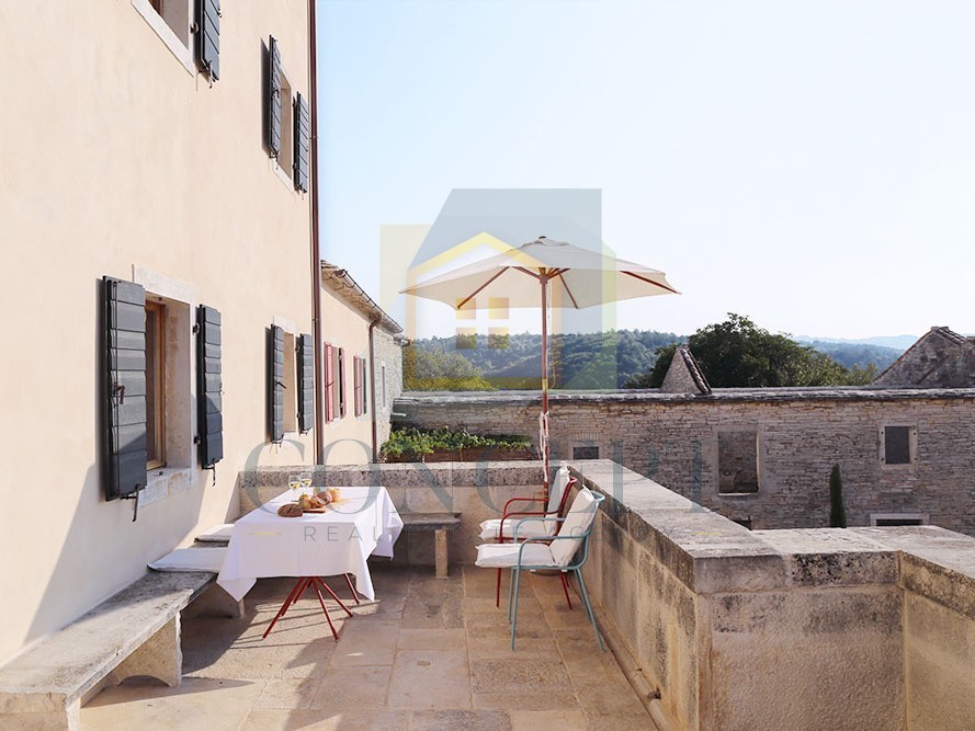 Buje, dintorni, Lussuosa proprietà veneziana in una posizione splendida