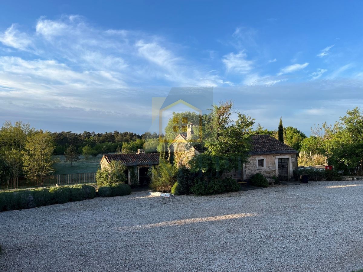 Buje, dintorni, Lussuosa proprietà veneziana in una posizione splendida