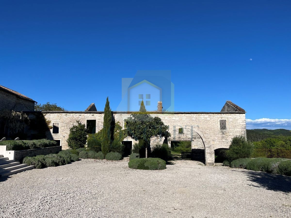 Buje, dintorni, Lussuosa proprietà veneziana in una posizione splendida