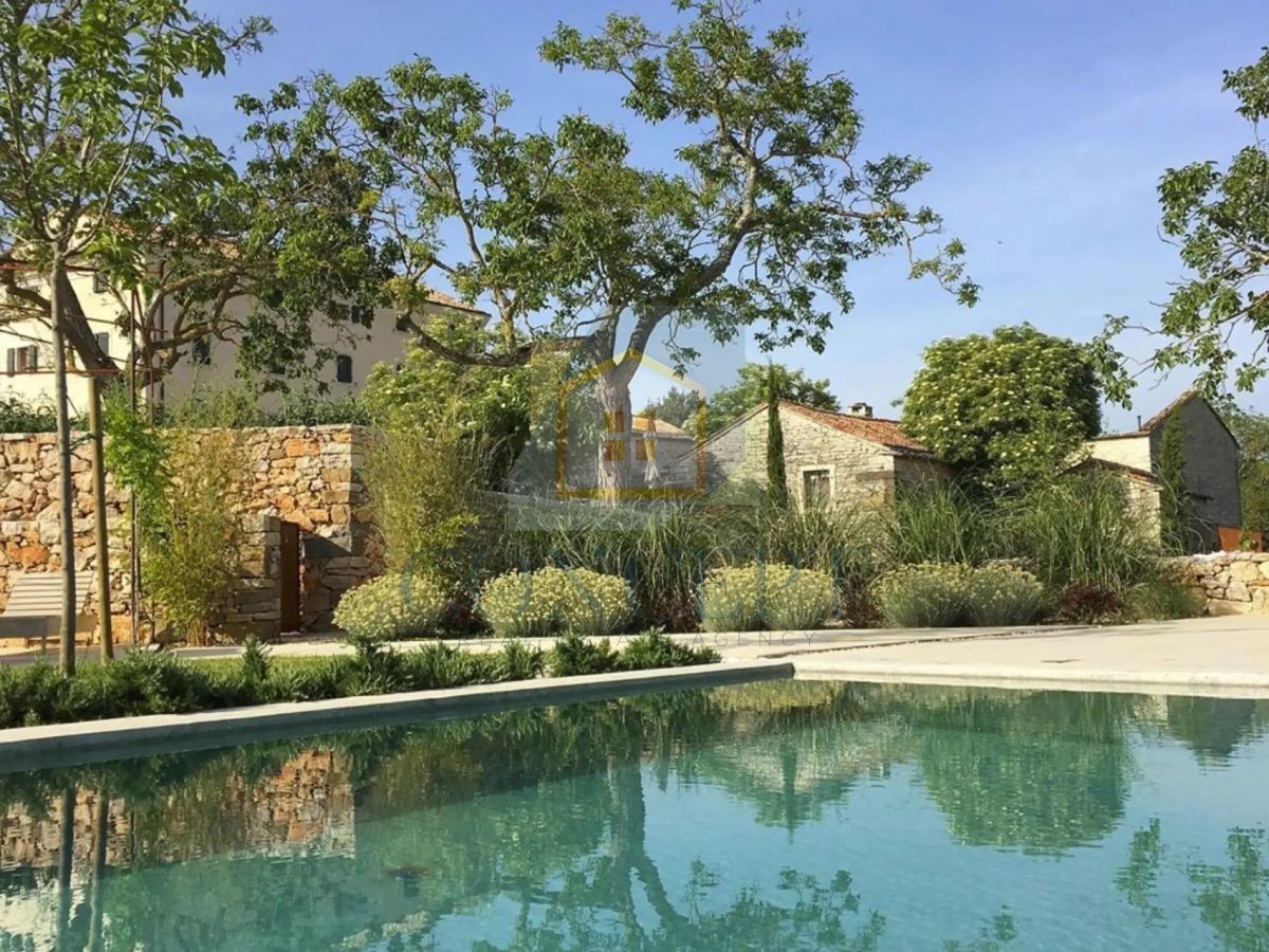 Buje, dintorni, Lussuosa proprietà veneziana in una posizione splendida