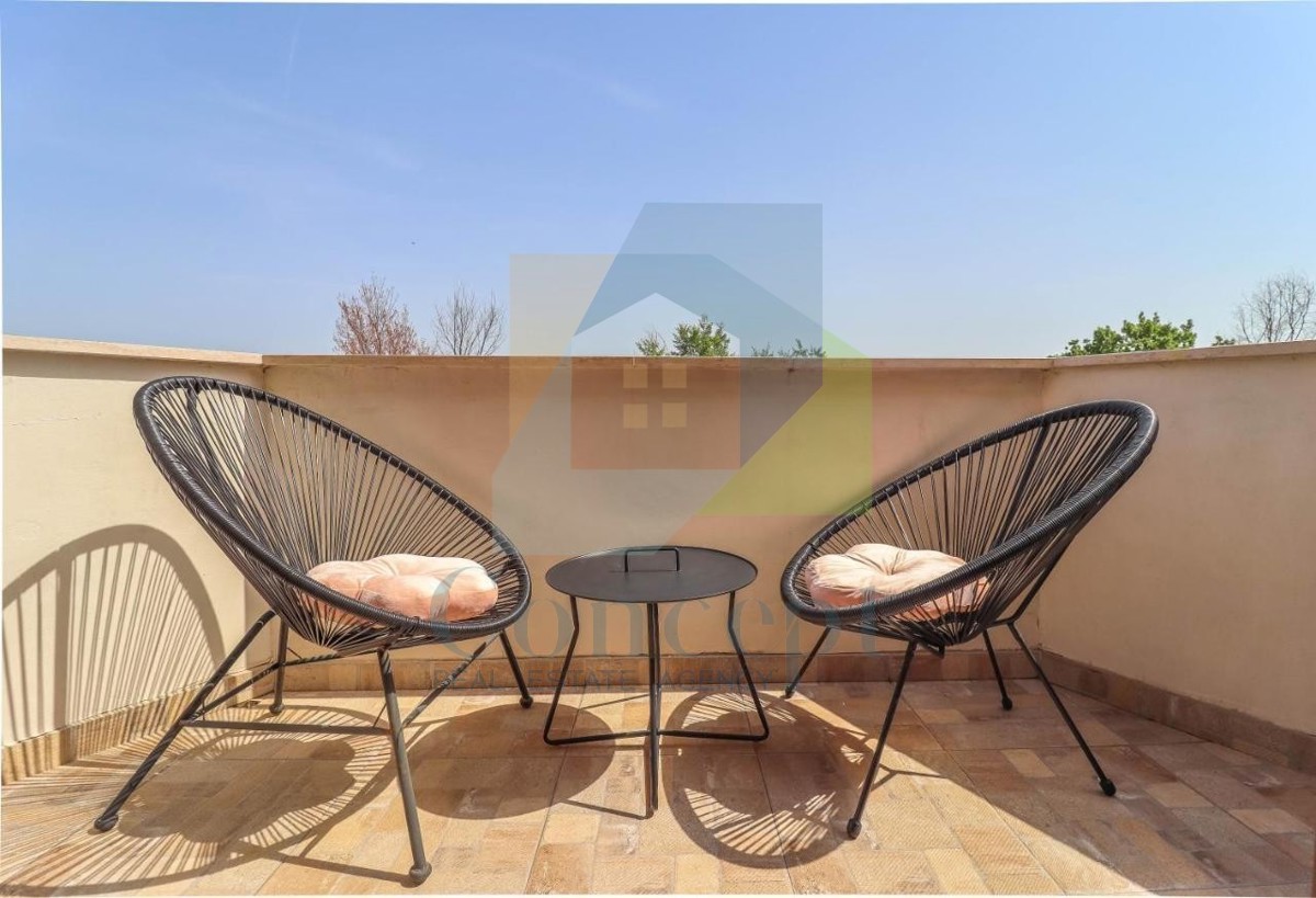 Poreč, dintorni, Casa in pietra con piscina e 4 camere da letto a 12 km dal mare