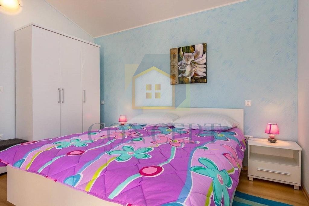 Poreč, dintorni, Casa indipendente con piscina in posizione tranquilla, a 19 km dal mare