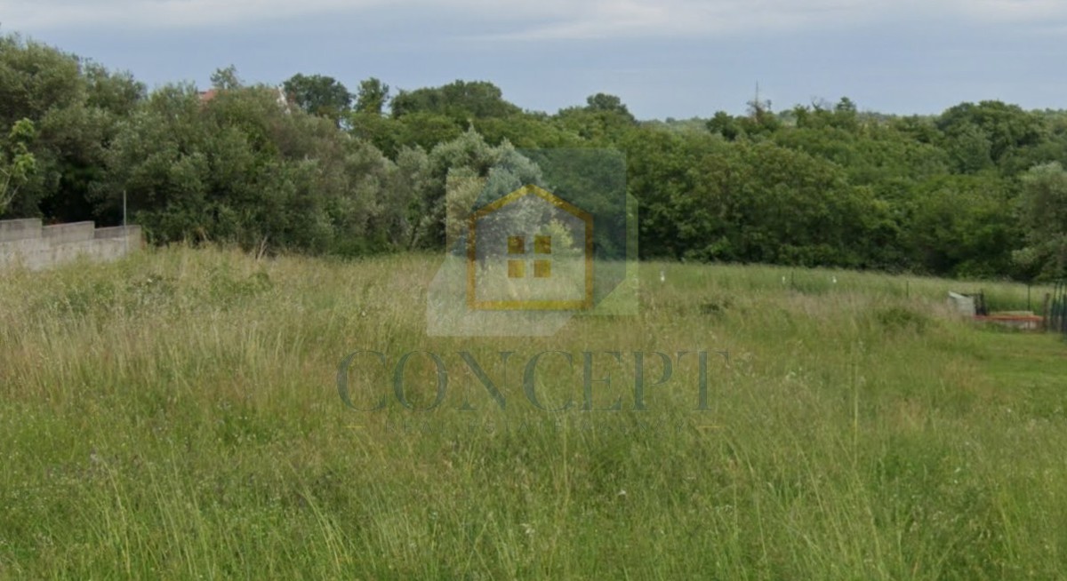 Poreč, dintorni, Terreno edificabile con permesso di costruzione per 8 appartamenti, a 3 km dal mare