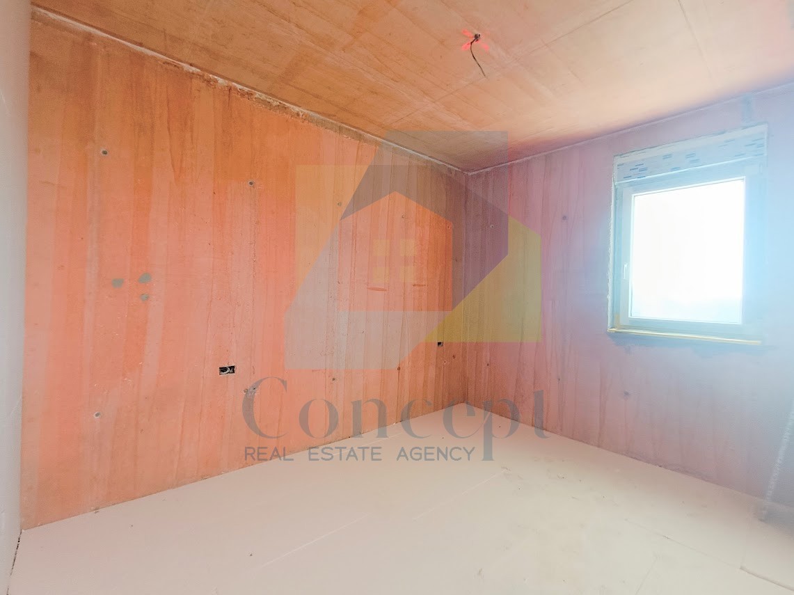 Poreč, dintorni, Appartamento al secondo piano a 1500 m dal mare