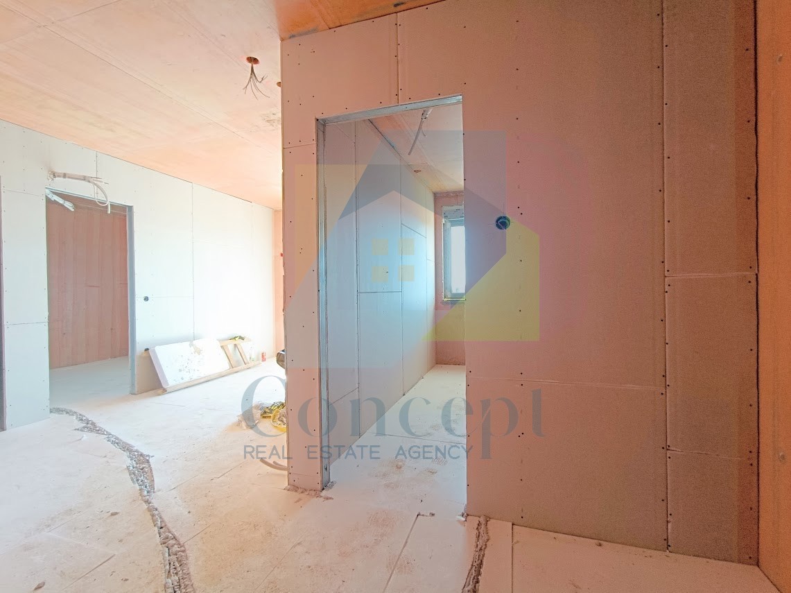 Poreč, dintorni, Appartamento al secondo piano a 1500 m dal mare