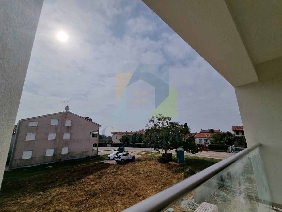 Poreč, Appartamento con 3 camere da letto in posizione di lusso, a 500 m dal mare