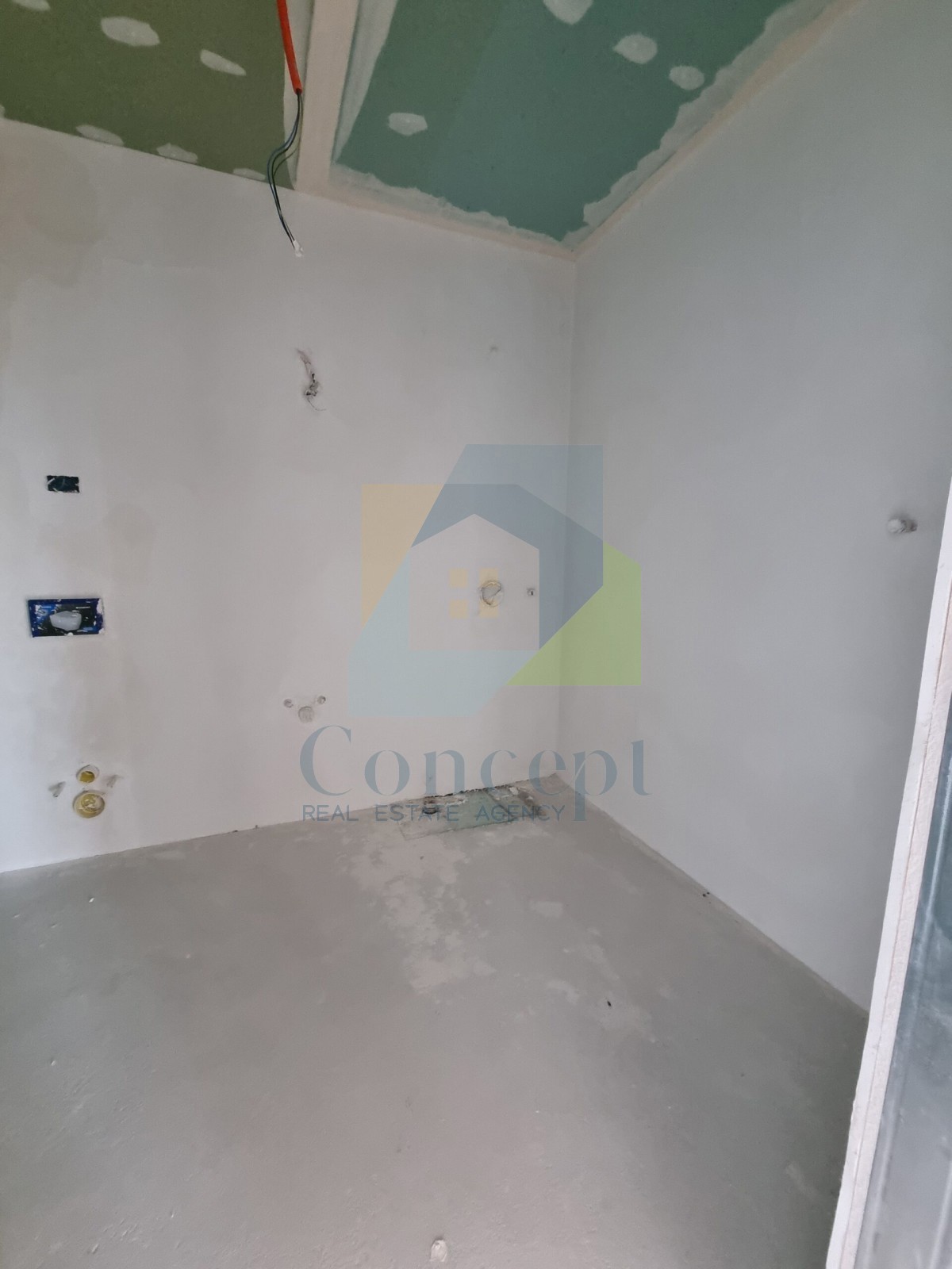 Poreč, Appartamento con 3 camere da letto in posizione di lusso, a 500 m dal mare