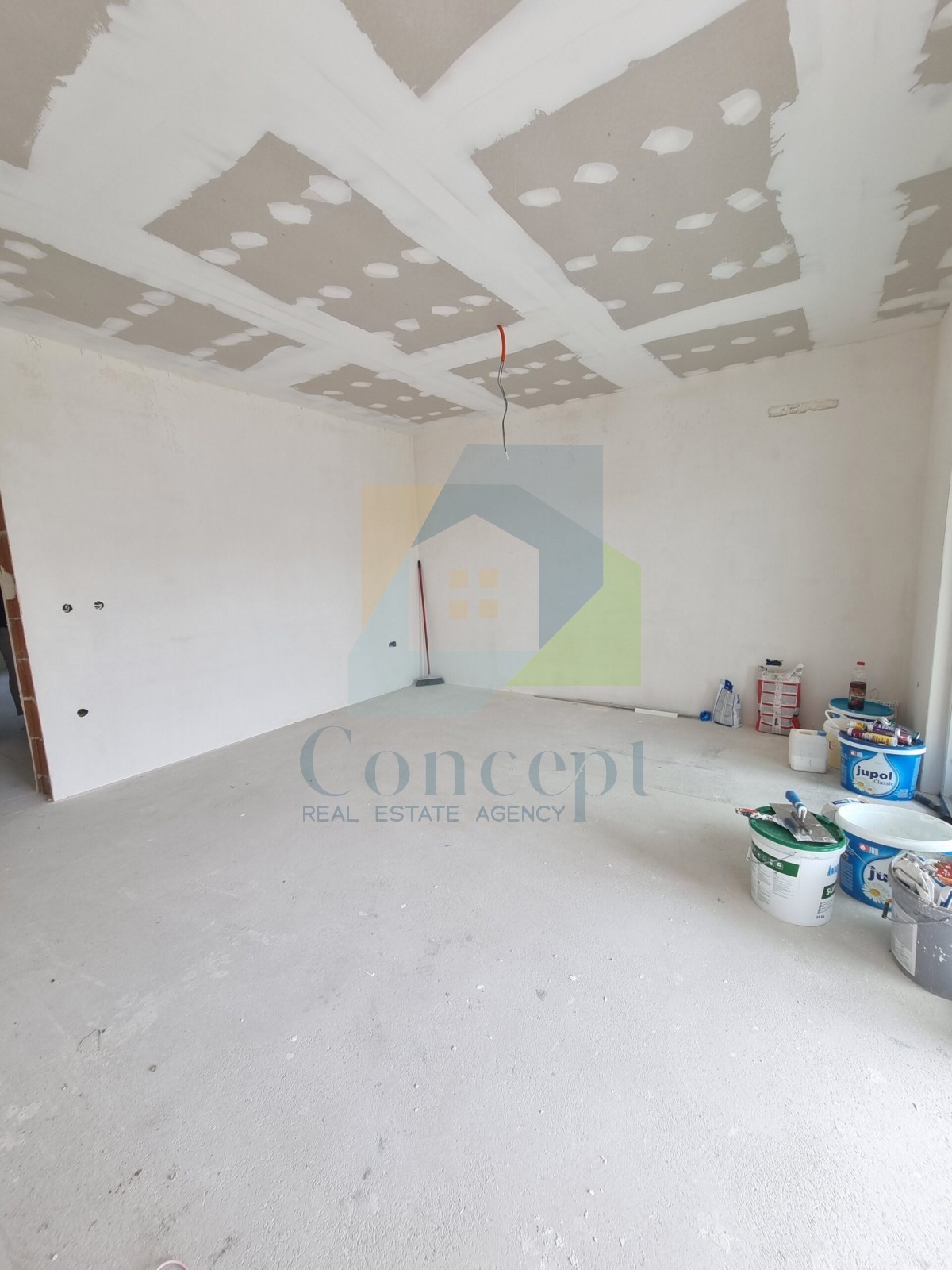 Poreč, Appartamento con 3 camere da letto in posizione di lusso, a 500 m dal mare