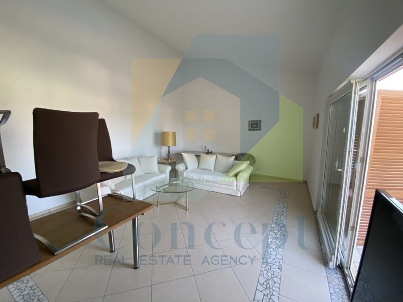 Poreč, Vrsar, dintorni, Casa indipendente con 4 unità abitative e vista mare, 5 km dal mare