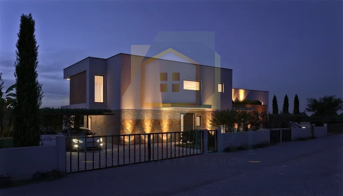 Poreč, dintorni, Lussuosa moderna villa bifamiliare con piscina, a 5 km dal mare