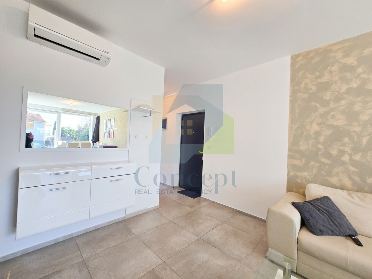 Poreč, dintorni, Splendido appartamento con 3 camere da letto e piscina