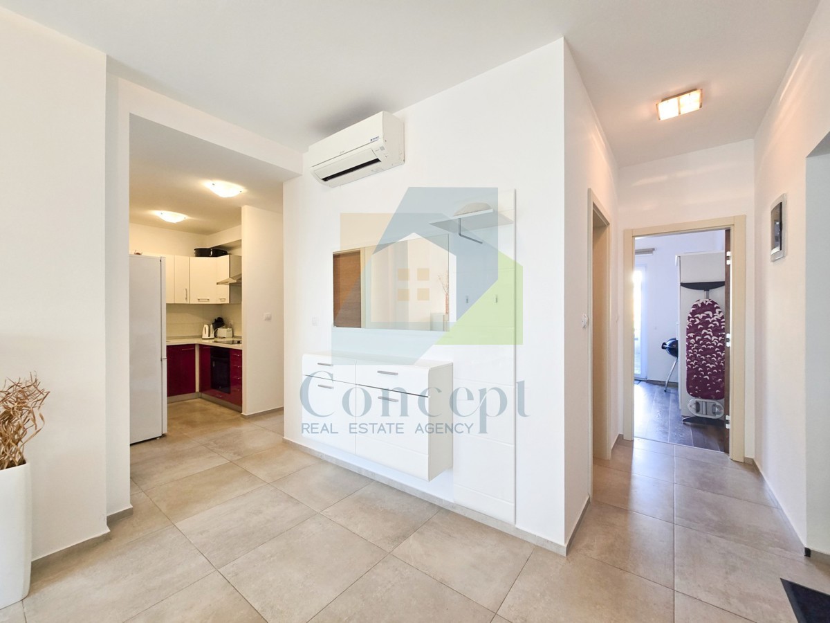 Poreč, dintorni, Splendido appartamento con 3 camere da letto e piscina