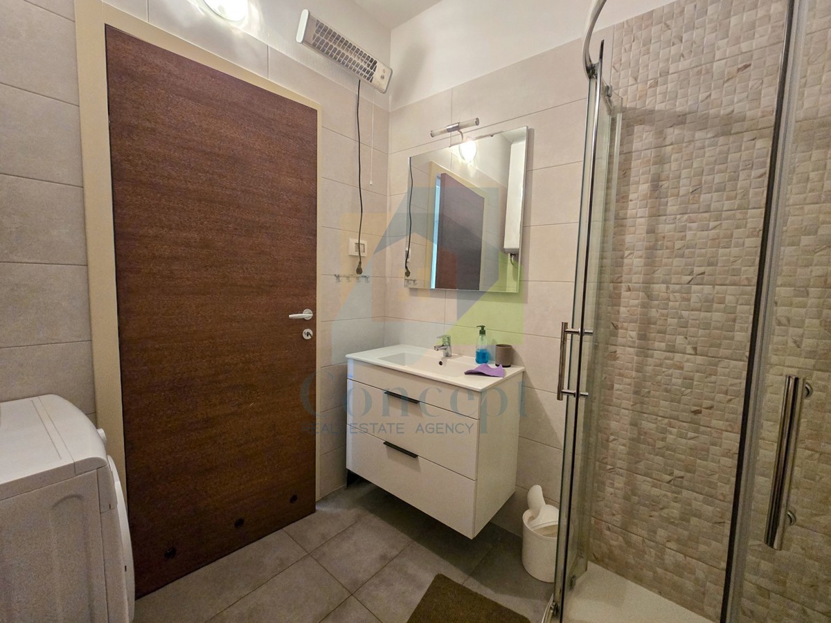 Poreč, dintorni, Splendido appartamento con 3 camere da letto e piscina