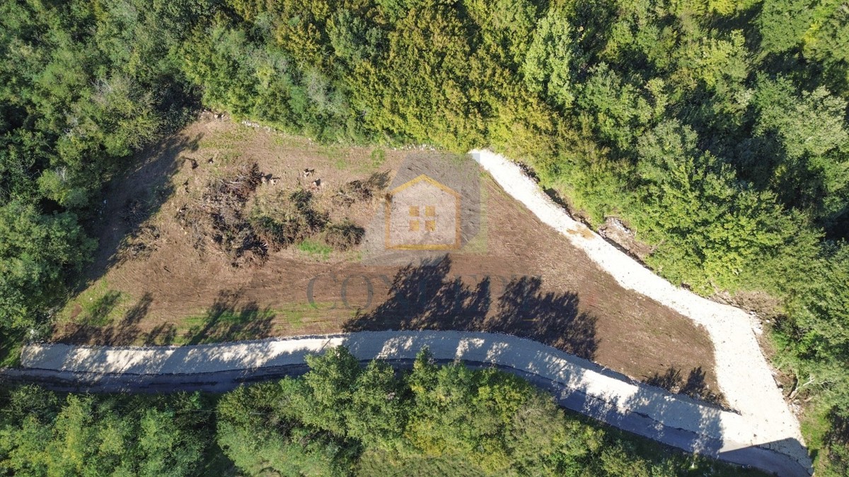 Poreč, dintorni, Terreno edificabile con progetto, 12 km dal mare