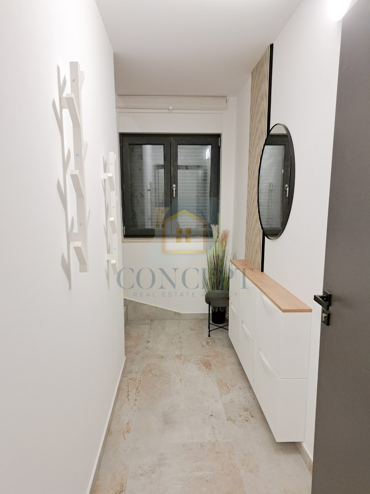 Poreč, dintorni, Appartamento con 3 camere da letto in ottima posizione, a 3 km dal mare