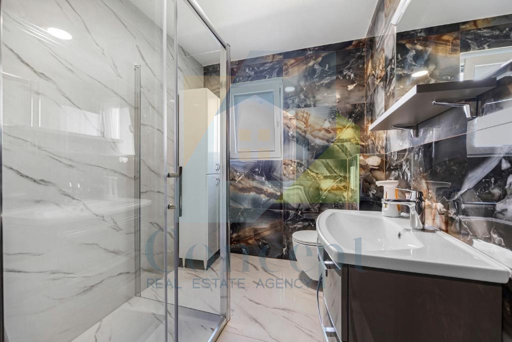 Poreč, dintorni, Appartamento di lusso al 1° piano con jacuzzi e sauna