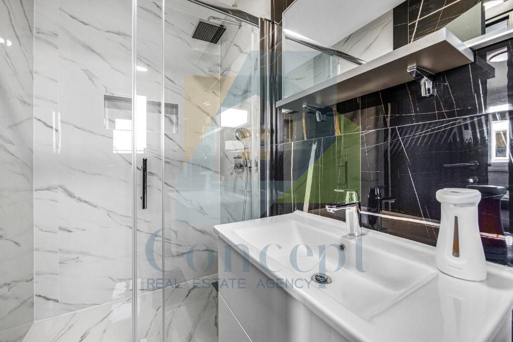 Poreč, dintorni, Appartamento di lusso al 1° piano con jacuzzi e sauna