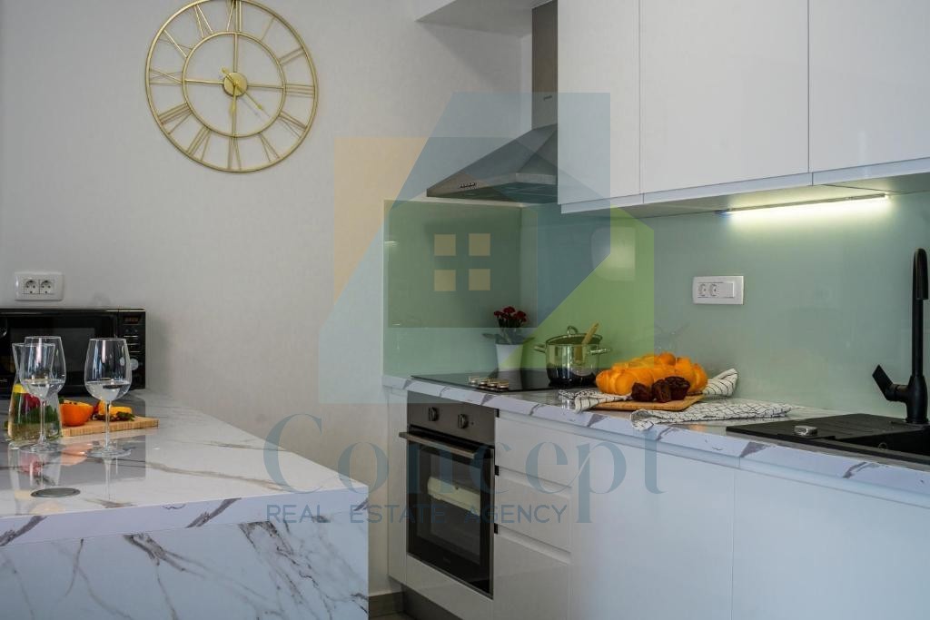 Poreč, zona circostante, Villa con piscina e quattro camere da letto, a 3 km dal mare.