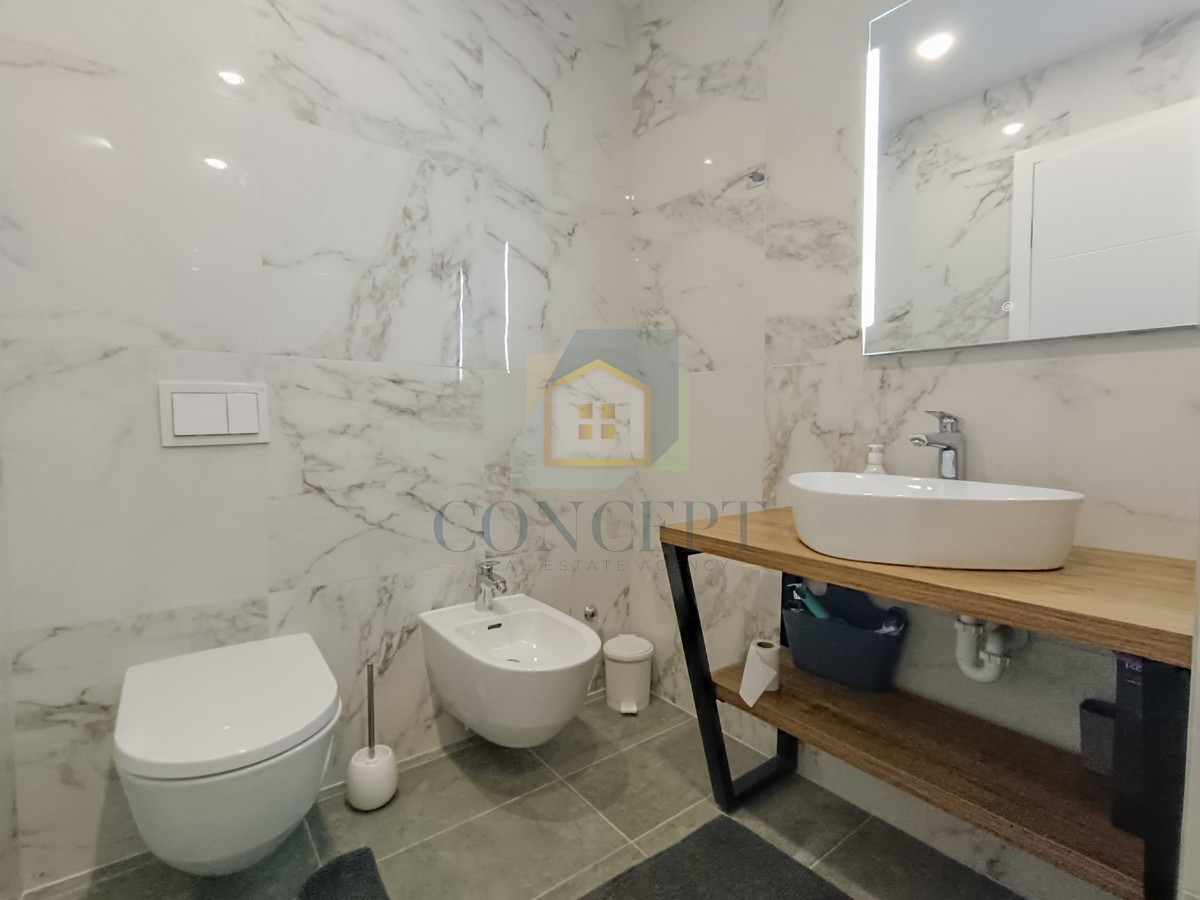 Poreč, dintorni, Appartamento di lusso spazioso con vista mare, a 2 km dal mare