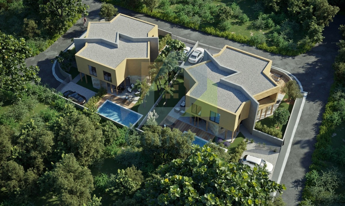 Novigrad, dintorni, Casa bifamiliare con giardino in posizione tranquilla