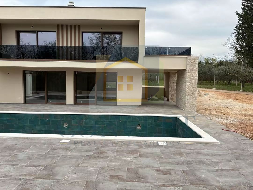 Poreč, dintorni, Moderna, lussuosa casa in posizione tranquilla, 10 km dal mare