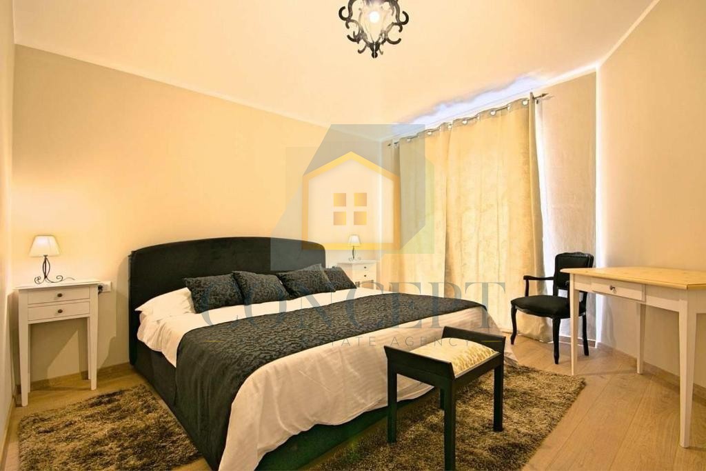 Poreč, dintorni, Splendida casa con piscina in posizione tranquilla, a 5 km dal mare