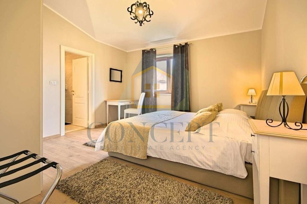 Poreč, dintorni, Splendida casa con piscina in posizione tranquilla, a 5 km dal mare