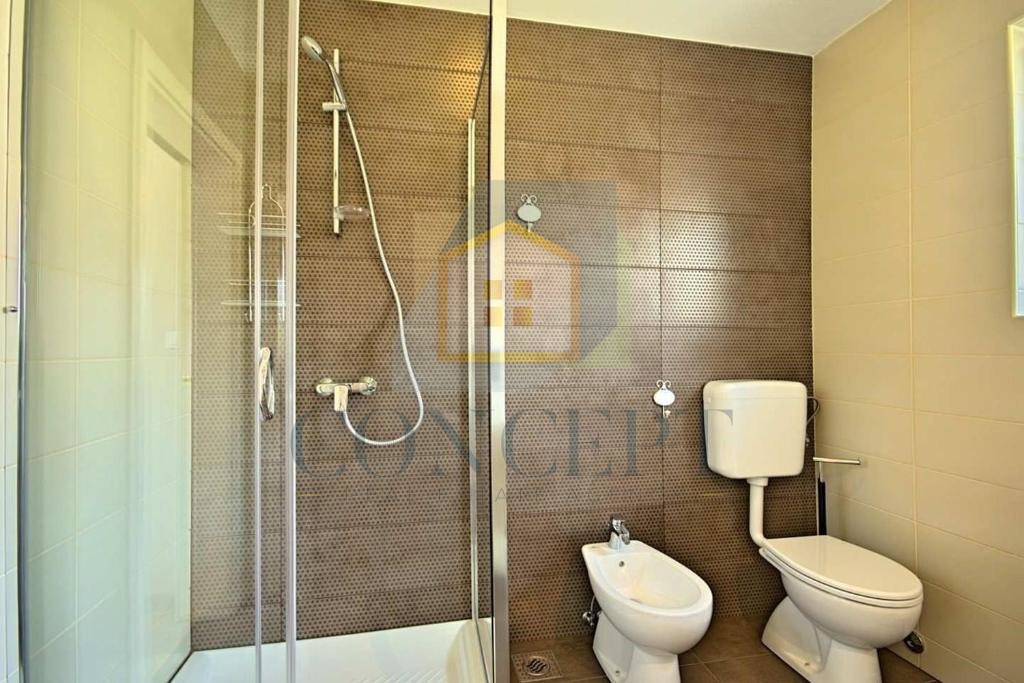 Poreč, dintorni, Splendida casa con piscina in posizione tranquilla, a 5 km dal mare