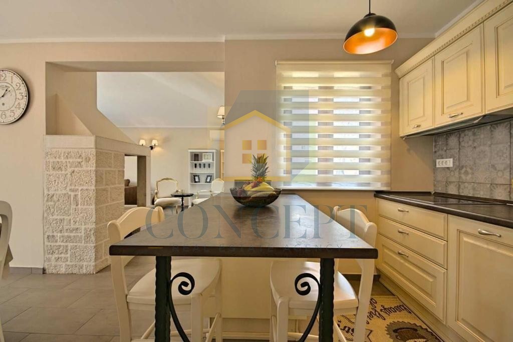 Poreč, dintorni, Splendida casa con piscina in posizione tranquilla, a 5 km dal mare