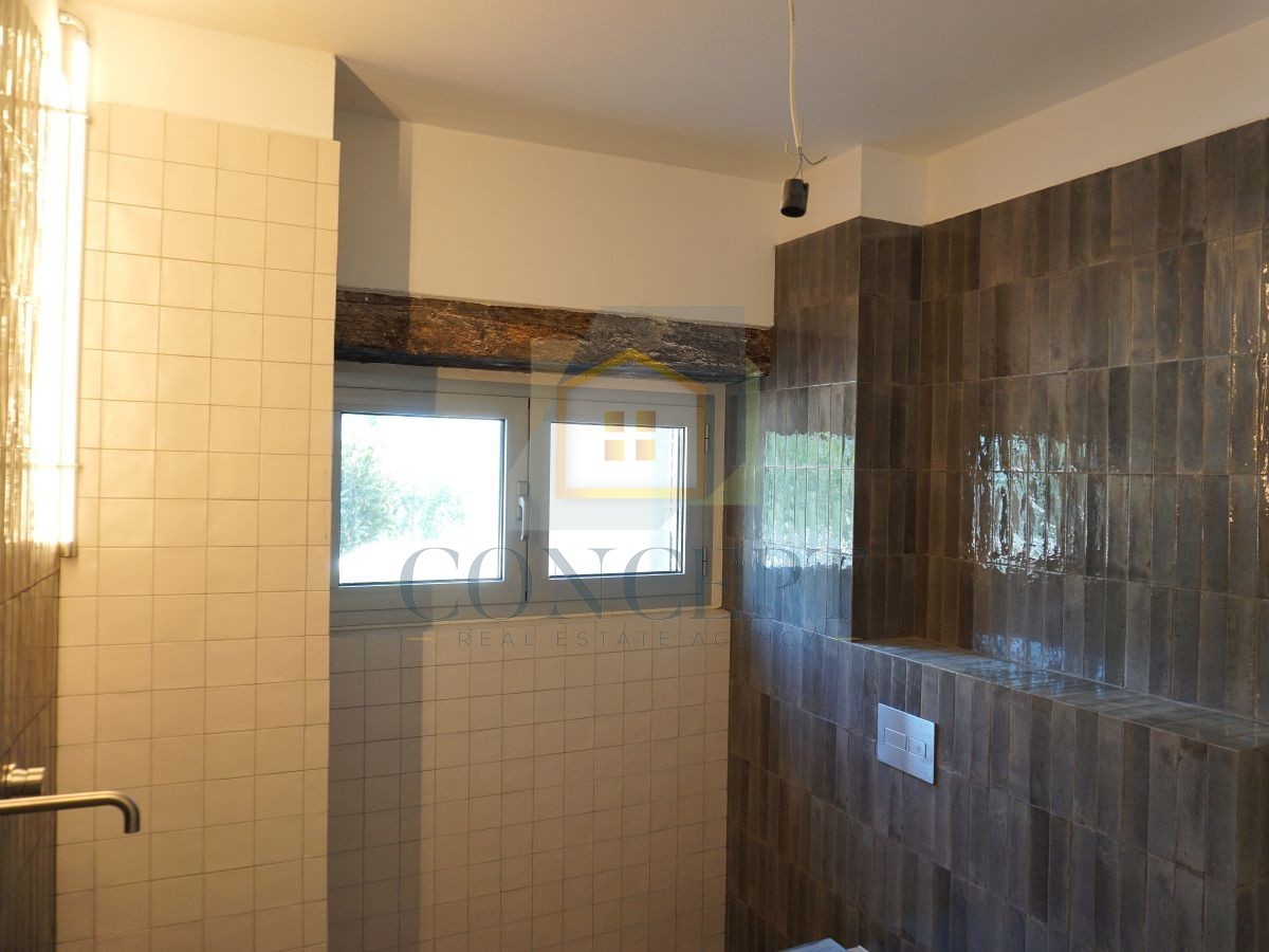 Poreč, dintorni, Ristrutturata villa in pietra con piscina e ampio giardino, 12 km dal mare