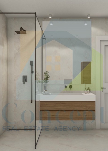 Poreč, ampio centro, appartamento di lusso al piano terra con giardino a 500 m dal mare