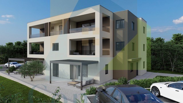 Poreč, ampio centro, appartamento di lusso al piano terra con giardino a 500 m dal mare