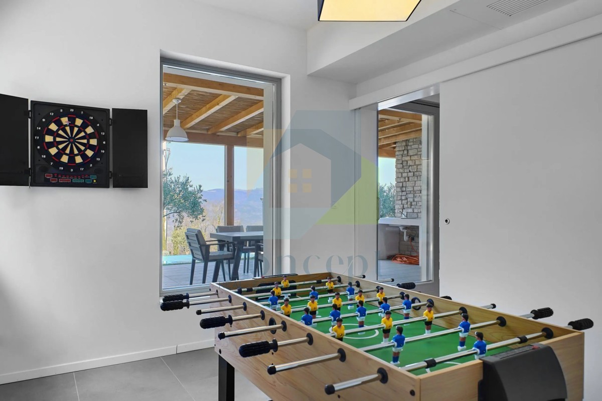 Motovun, dintorni, Prekrasna Villa con 5 camere da letto, piscina e vista su Motovun