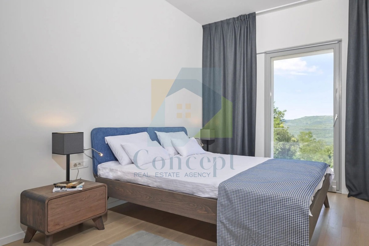 Motovun, dintorni, Prekrasna Villa con 5 camere da letto, piscina e vista su Motovun
