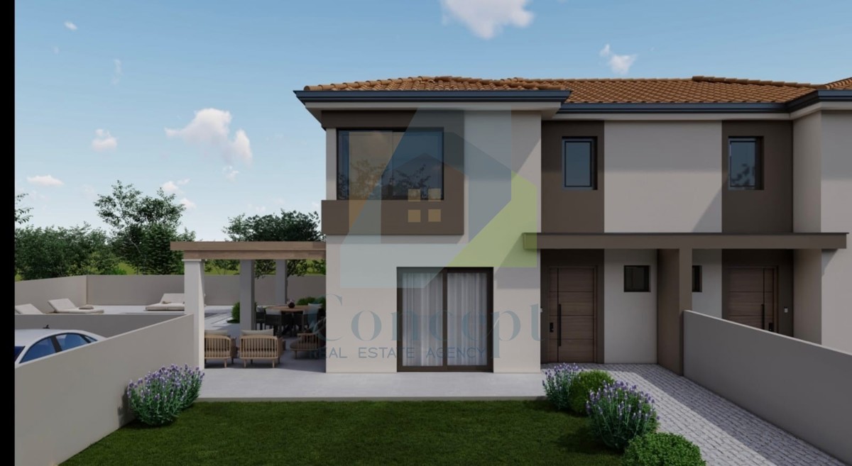 Poreč, dintorni, Casa doppia con piscina in posizione tranquilla a 12 km dal mare