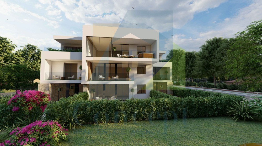 Poreč, Casa con piscina alla fine della fila a 850 m dal mare