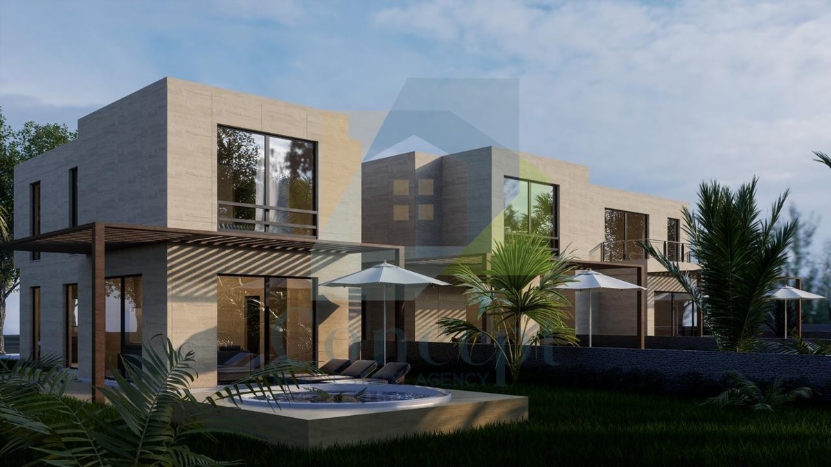 Poreč, dintorni, Casa alla fine di una fila con tre camere da letto e piscina, 12 km dal mare