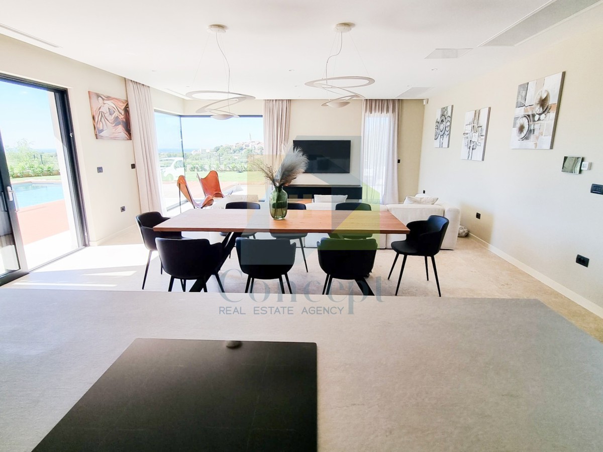 Poreč, dintorni, Villa di lusso con piscina e vista mare, a 12 km dal mare