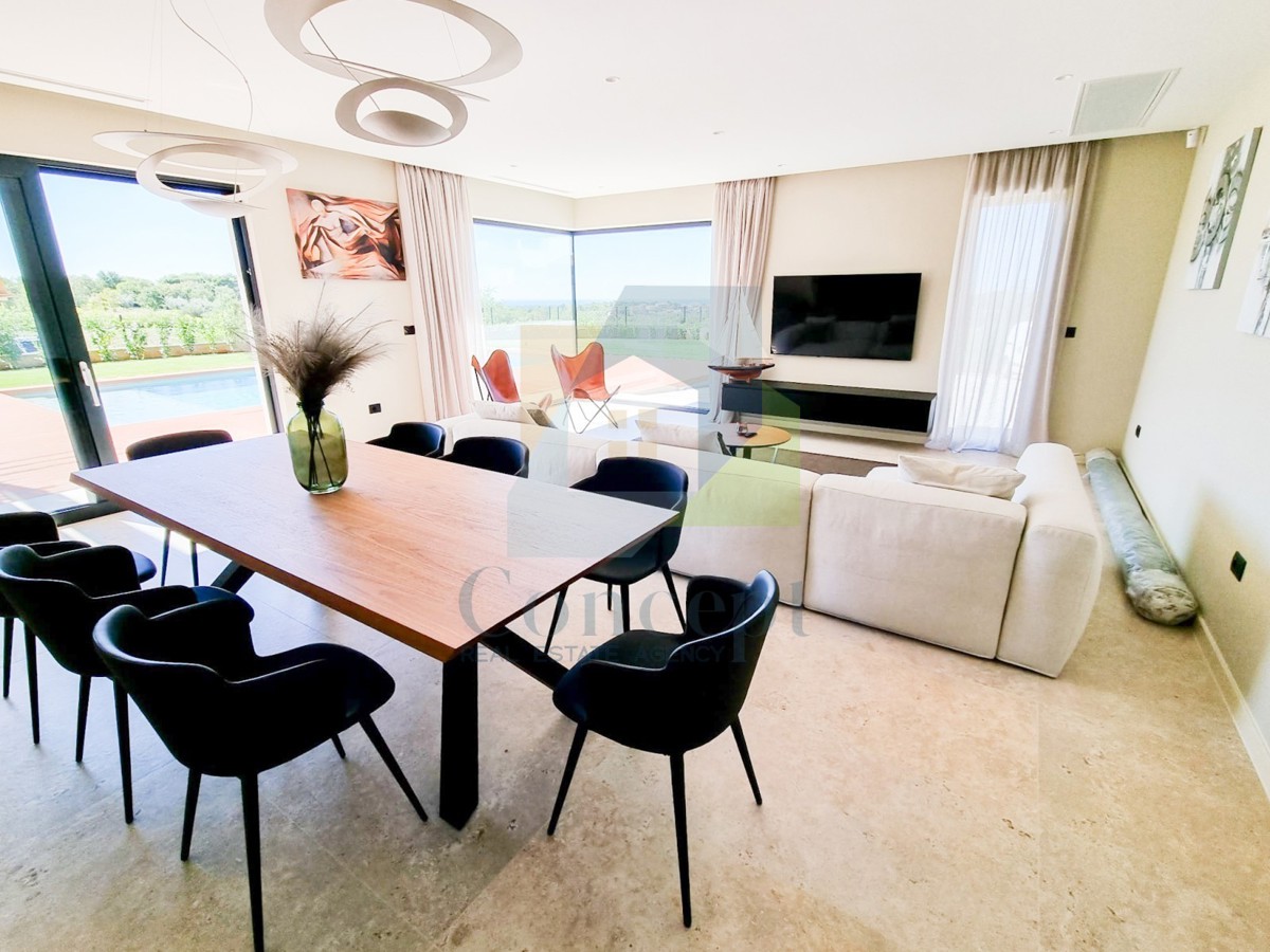 Poreč, dintorni, Villa di lusso con piscina e vista mare, a 12 km dal mare