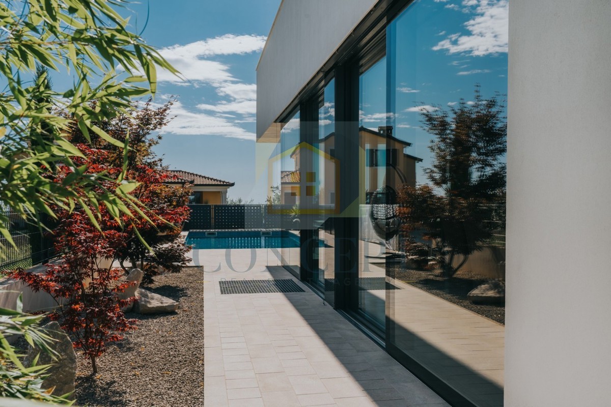 Poreč, dintorni, Villa di lusso con vista panoramica sul mare, 10 km dal mare