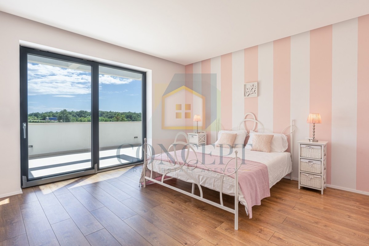 Poreč, dintorni, Villa di lusso con vista panoramica sul mare, 10 km dal mare